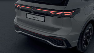 Renting Volkswagen Tiguan R-Line