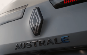 Renting Renault Austral 